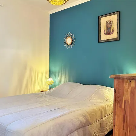 2 Pieces, Climatise, 100m Plage, Parking, - Fr-1-251-218 Lägenhet Le Lavandou